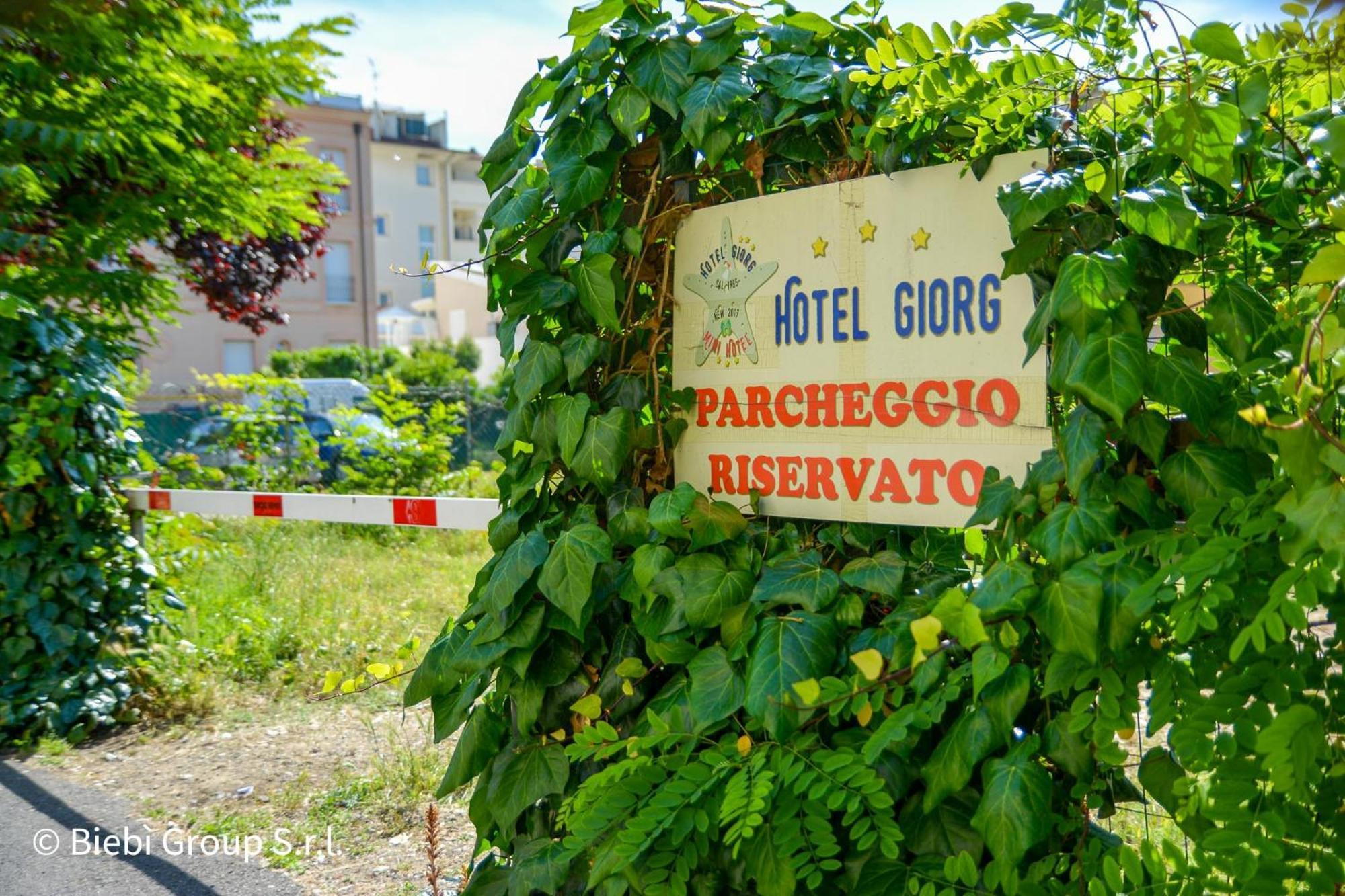 Hotel Giorg - Waterpark Included