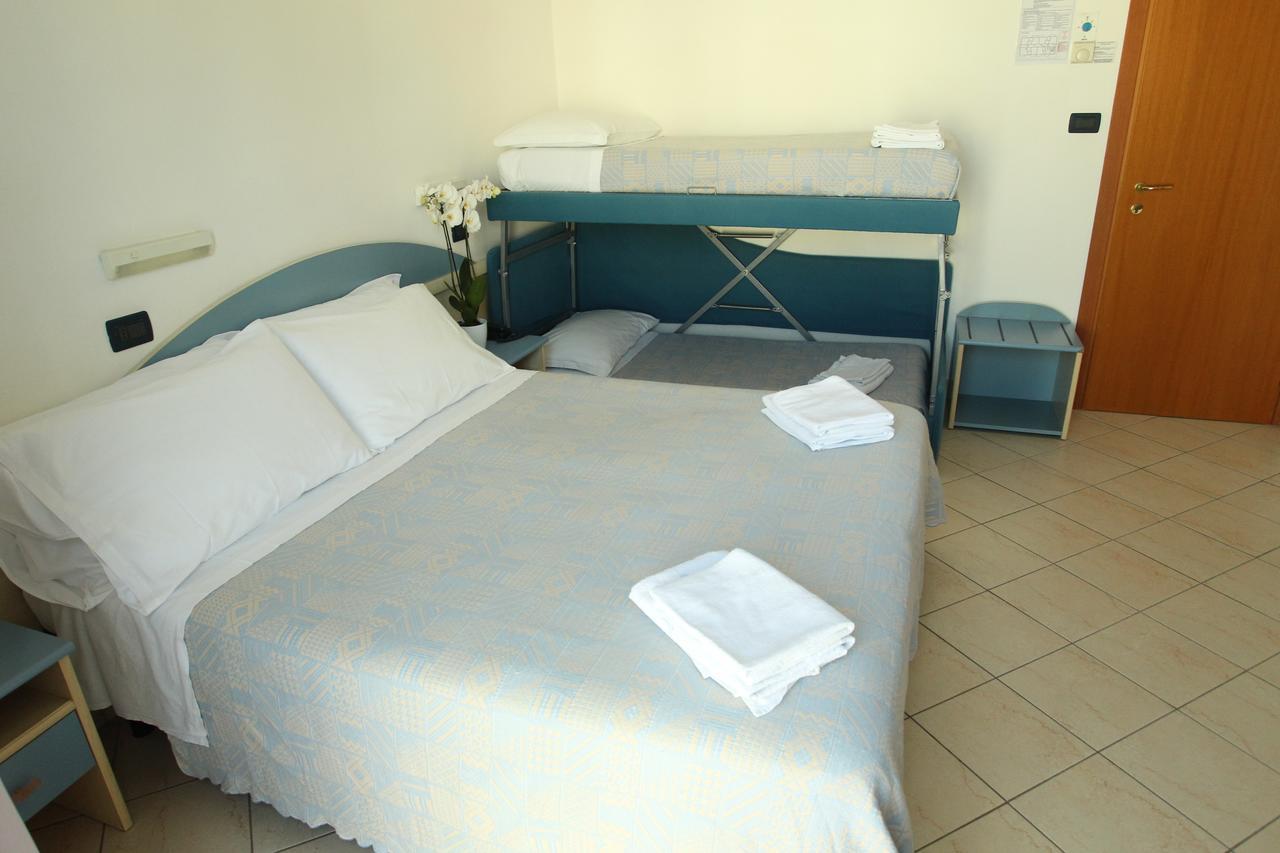 Giorg - Waterpark Included Hotel Rimini